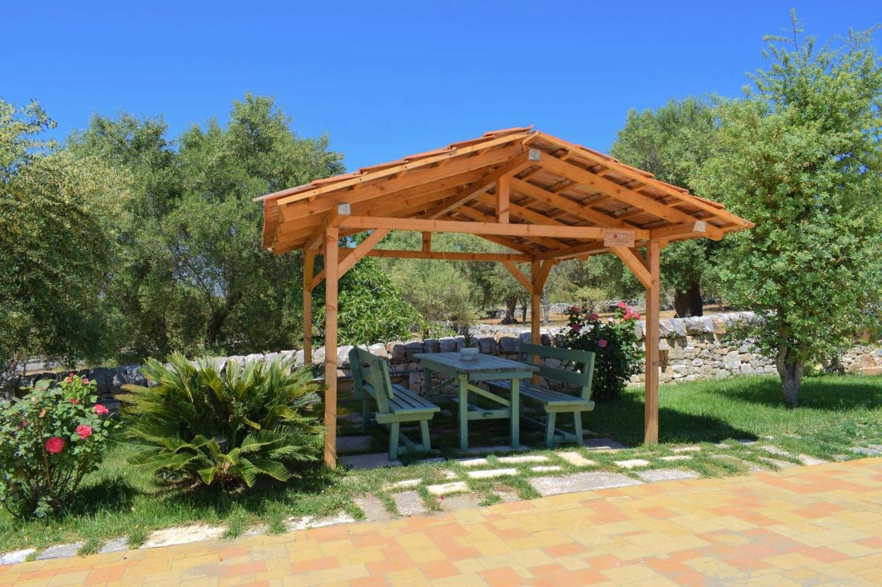 Bed & Breakfast La Rosa Dei Trulli 2*