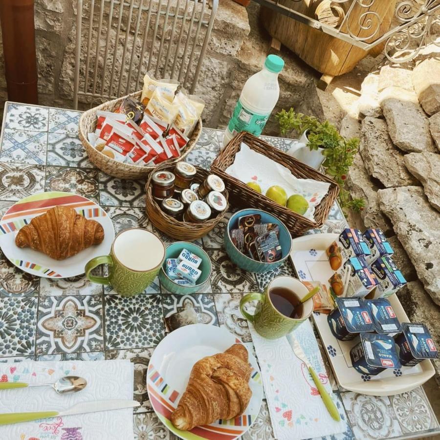Bed & Breakfast La Rosa Dei Trulli 2*
